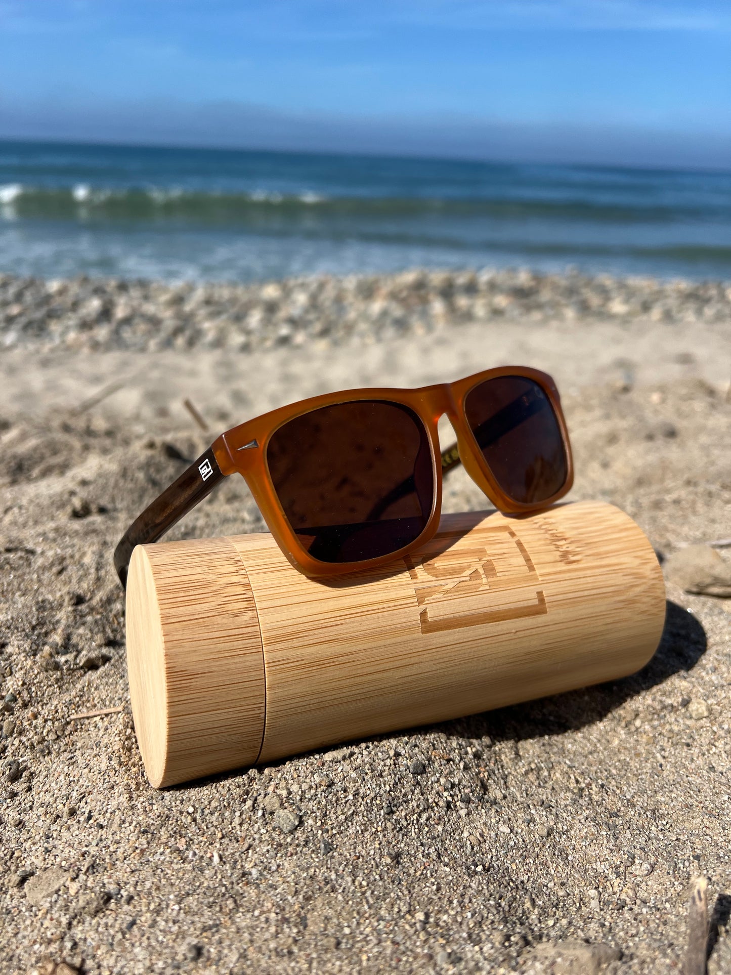 “SL Sunnies ” w/ Bamboo Case